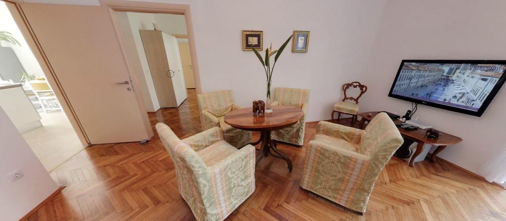 Apartment Mihe Dubrovnik Eksteriør billede